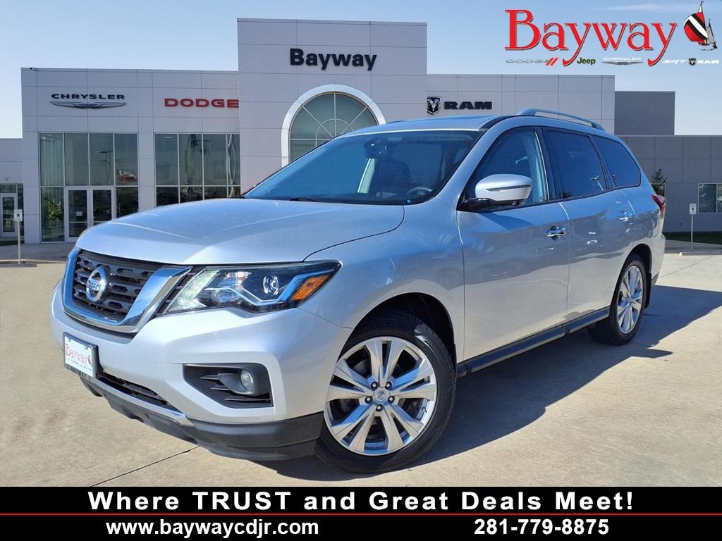 2019 Nissan Pathfinder SL Silver at Central Houston Nissan