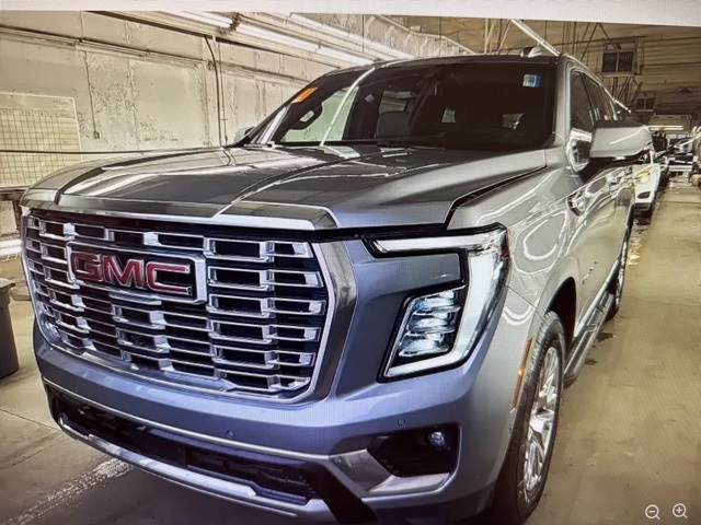 2025 GMC Yukon Denali 4WD