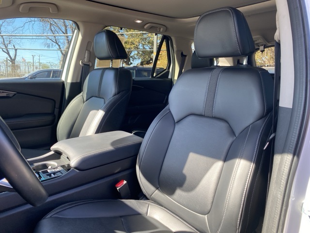 Used Car 2023 Honda Pilot  Touring For Sale Under $40,000 In San Antonio, Texas