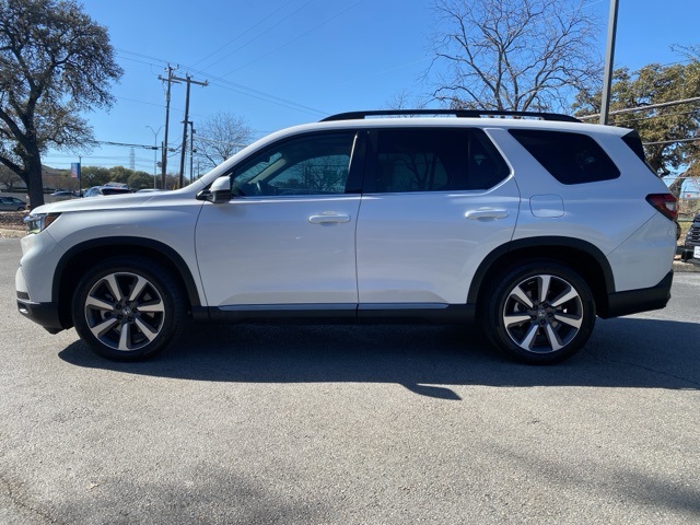 Used Car 2023 Honda Pilot  Touring For Sale Under $40,000 In San Antonio, Texas