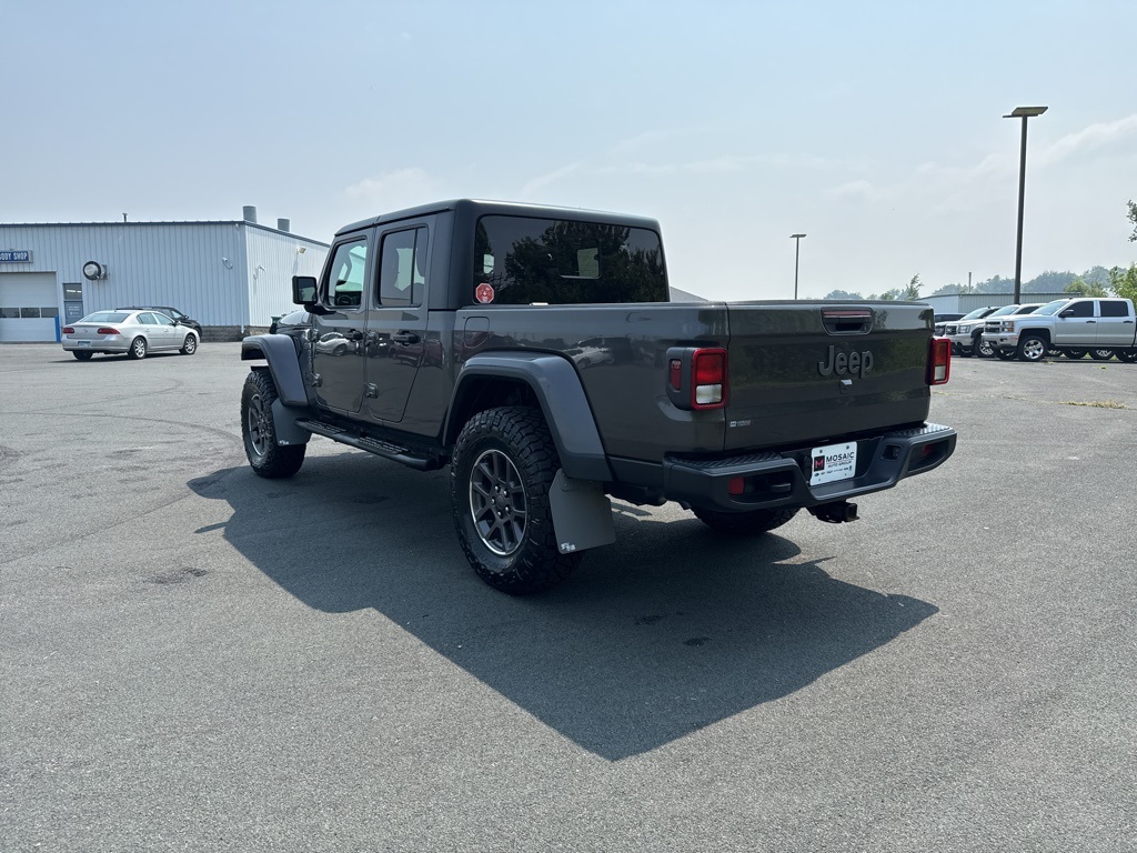 2021 Jeep Gladiator