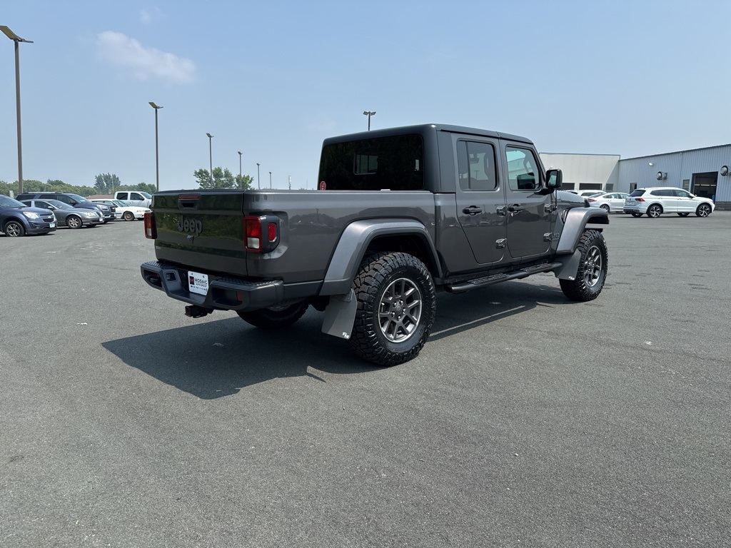2021 Jeep Gladiator