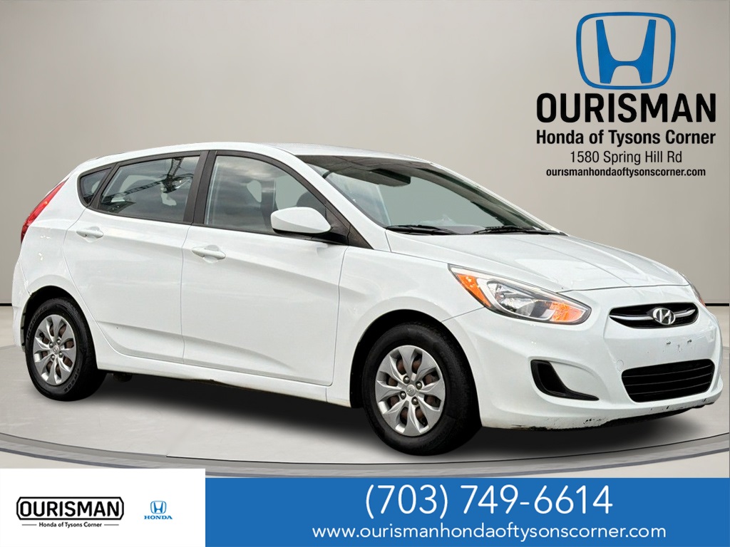 2017 Hyundai Accent SE 4-Door Hatchback FWD