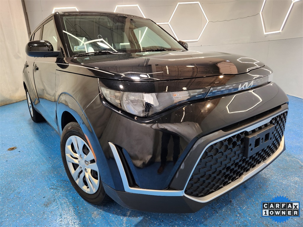 2023 Kia Soul LX FWD