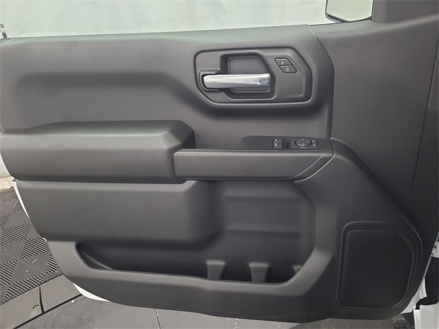 2025 – Chevrolet – Silverado 1500