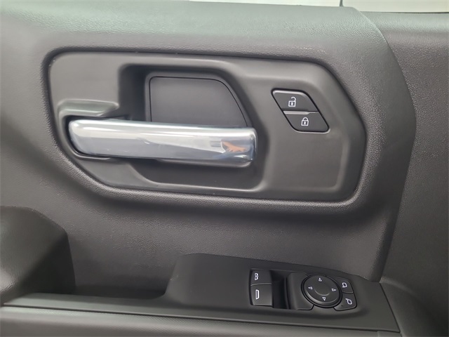 2025 – Chevrolet – Silverado 1500