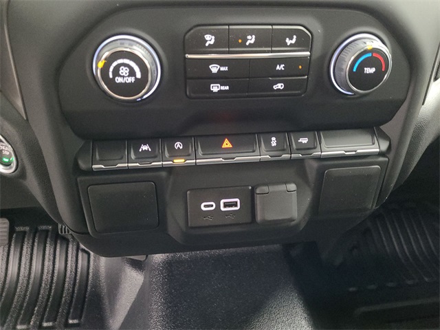 2025 – Chevrolet – Silverado 1500