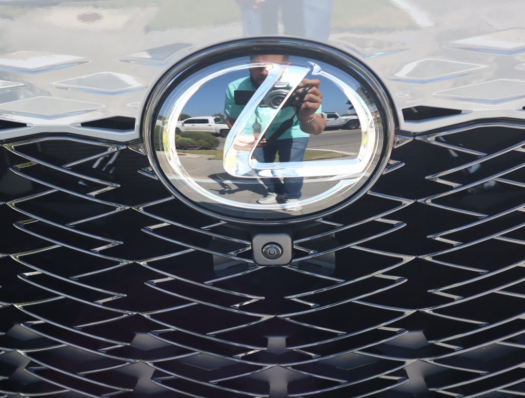 Thumbnail: 2026 Lexus RX - 13