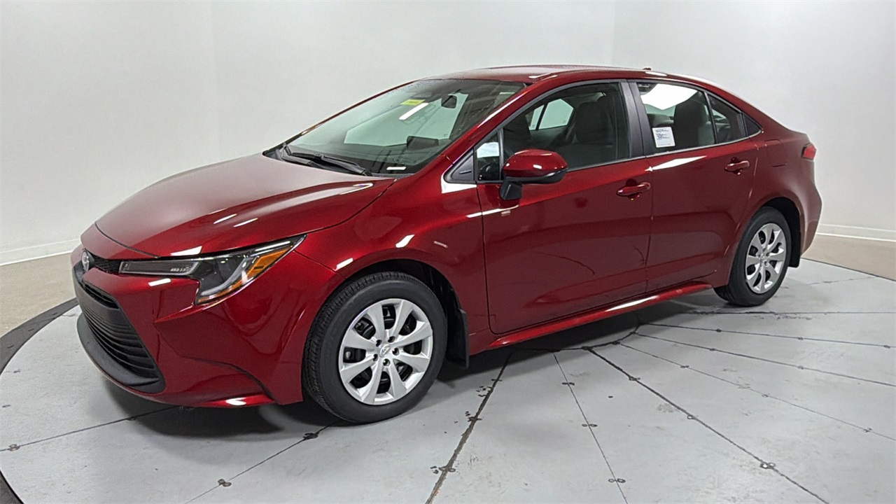 2026 Toyota Corolla LE FWD