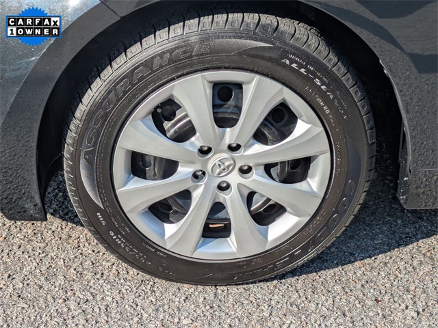 2022 Toyota Corolla LE - 9