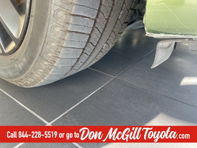 2022 Dodge Charger SXT Green at Durrett Motor Company