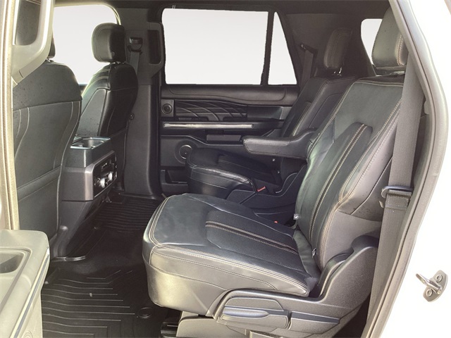 Used Car 2022 Ford Expedition Max  Platinum For Sale Under $60,000 In San Antonio, Texas