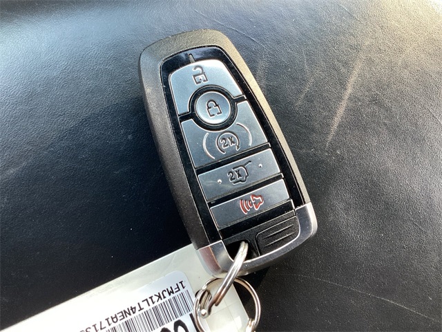 Used Car 2022 Ford Expedition Max  Platinum For Sale Under $60,000 In San Antonio, Texas