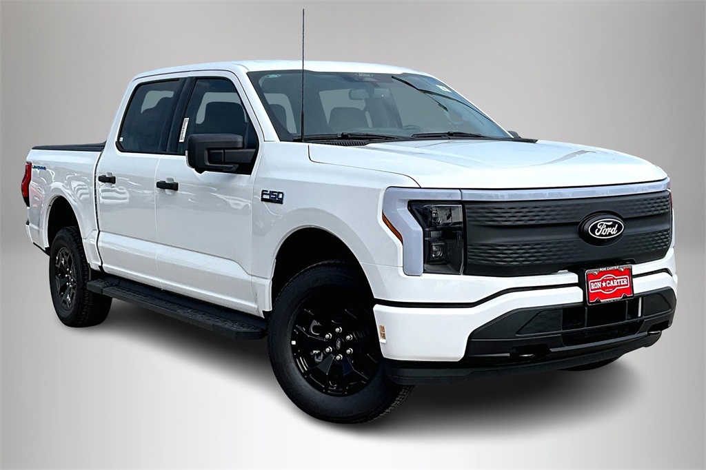 2025 Ford F-150 Lightning XLT SuperCrew AWD
