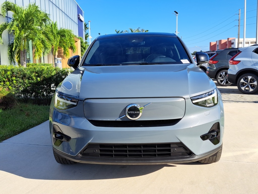 Used 2023 Volvo C40 Ultimate with VIN YV4ED3GM0P2026050 for sale in Miami, FL