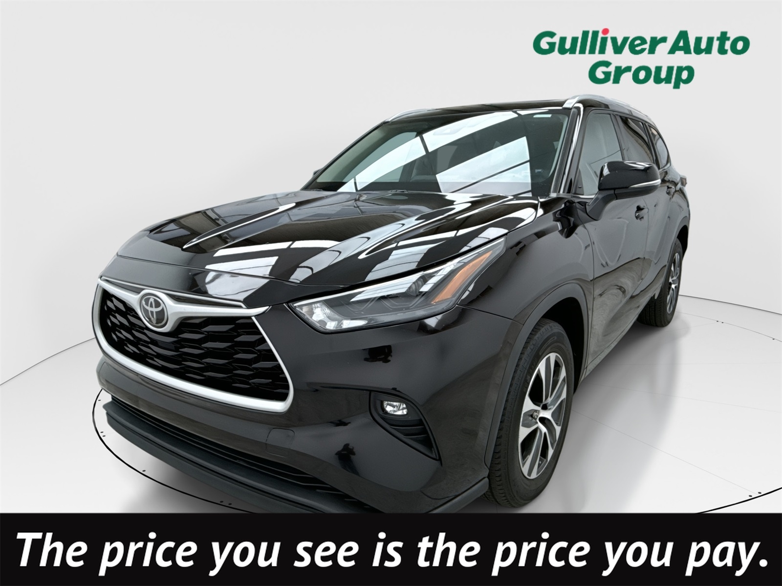 2022 Toyota Highlander XLE's photo