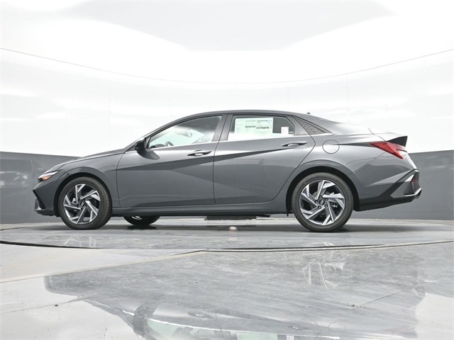 New 2025 Hyundai Elantra Hybrid For Sale in South Charleston, WV