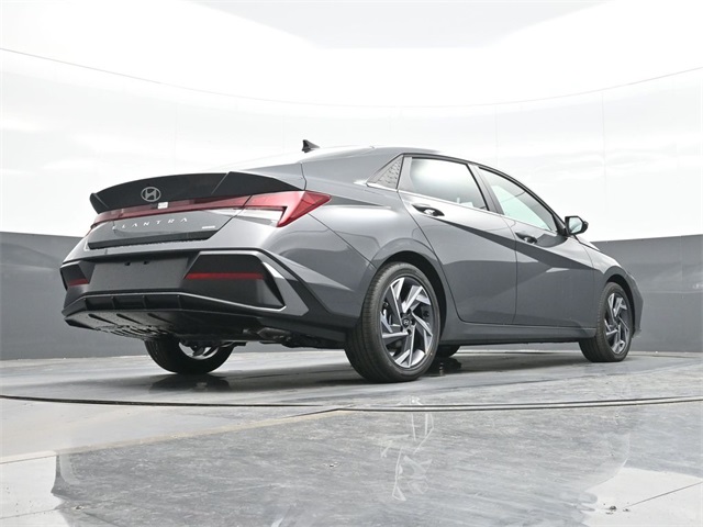 New 2025 Hyundai Elantra Hybrid For Sale in South Charleston, WV