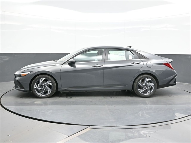 New 2025 Hyundai Elantra Hybrid For Sale in South Charleston, WV