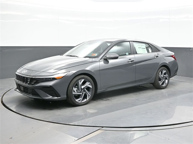 New 2025 Hyundai Elantra Hybrid For Sale in South Charleston, WV