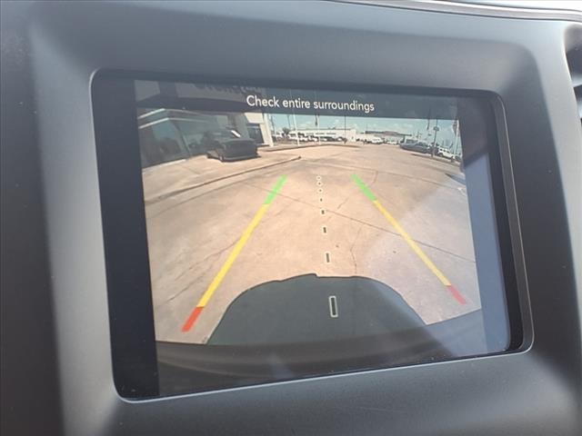 2021 Jeep Cherokee Altitude - 11