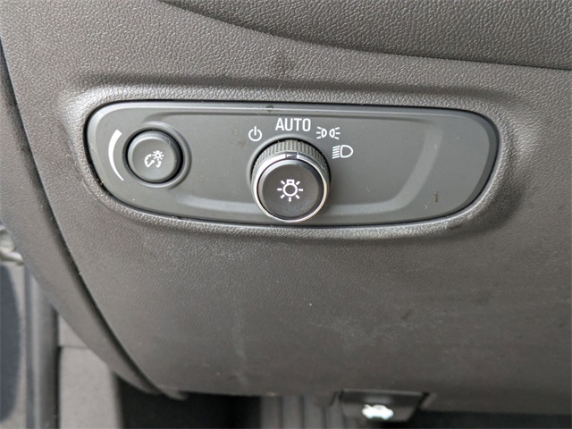 2023 Chevrolet Equinox LT Gray at Superior Honda