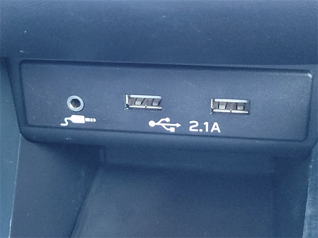 2022 Subaru Outback Premium White at AutoSavvy Houston Southwest