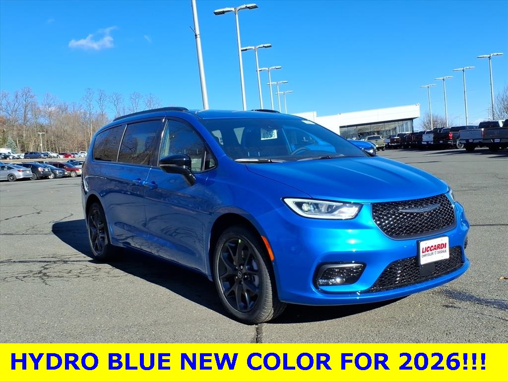 2026 Chrysler Pacifica Select AWD