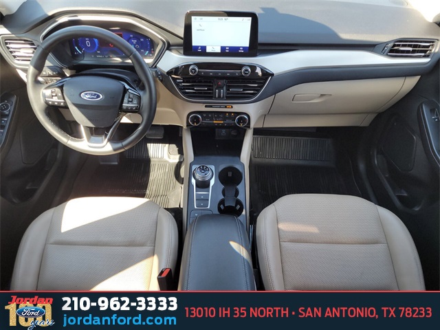 Used Car 2022 Ford Escape Hybrid  Sel For Sale In San Antonio, Texas