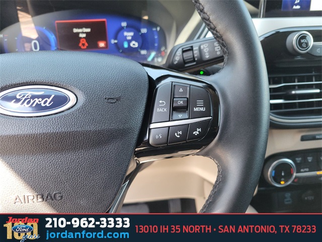 Used Car 2022 Ford Escape Hybrid  Sel For Sale In San Antonio, Texas