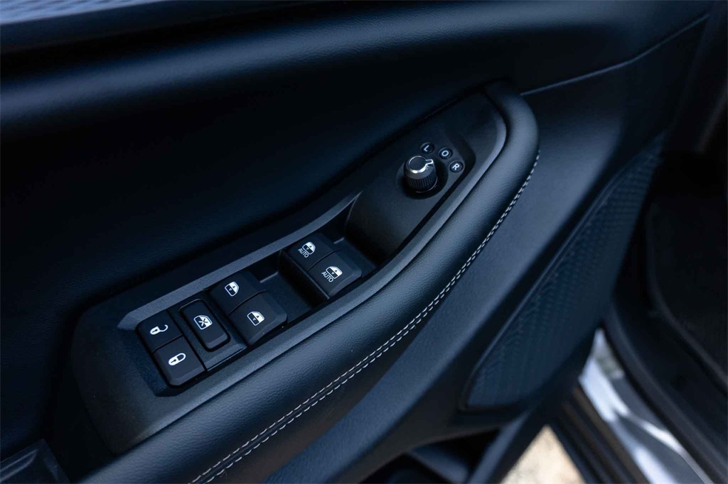 New Car 2025 Jeep Grand Cherokee L  Laredo For Sale Under $50,000 In San Marcos, Texas