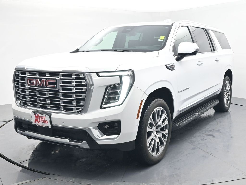 2025 GMC Yukon XL Denali 4WD