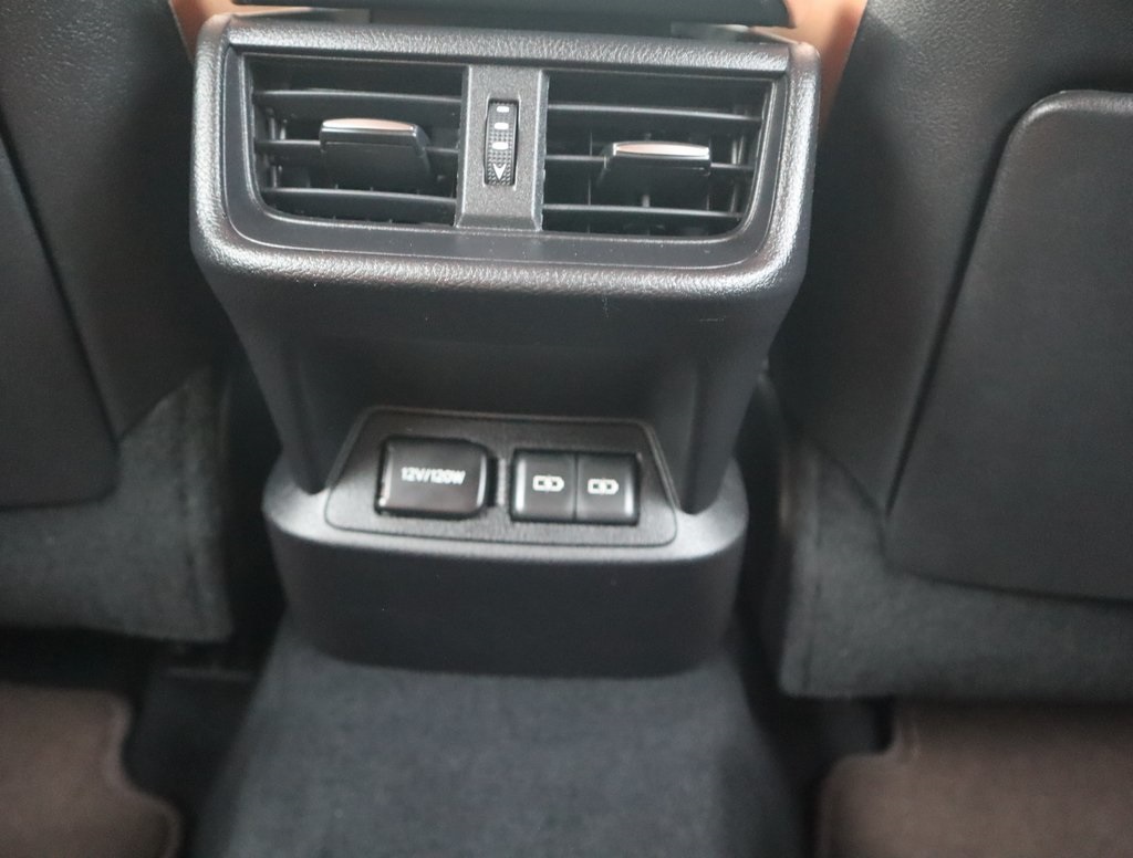 Thumbnail: 2022 Lexus ES - 24