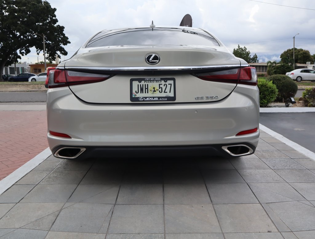 Thumbnail: 2022 Lexus ES - 6