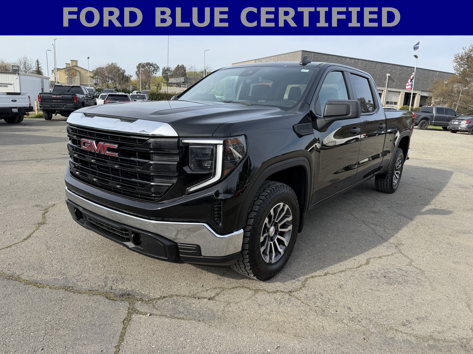 2024 GMC Sierra 1500 Pro Crew Cab 4WD