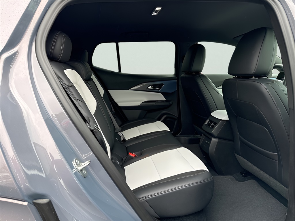 2025 Chevrolet Equinox EV