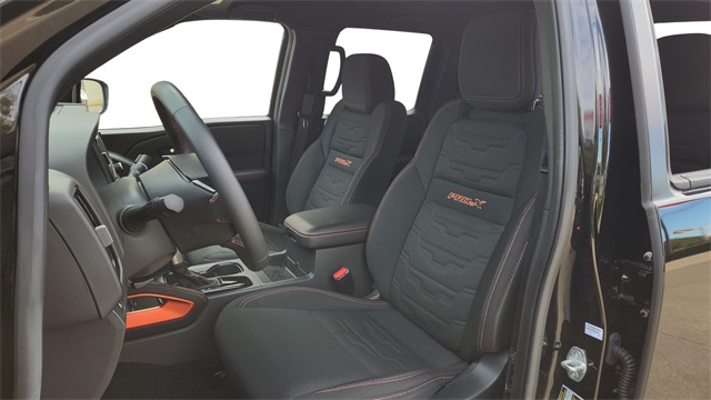 2025 Nissan Frontier