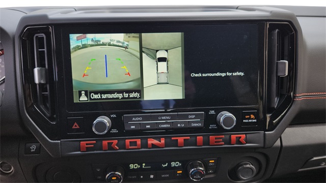 2025 Nissan Frontier