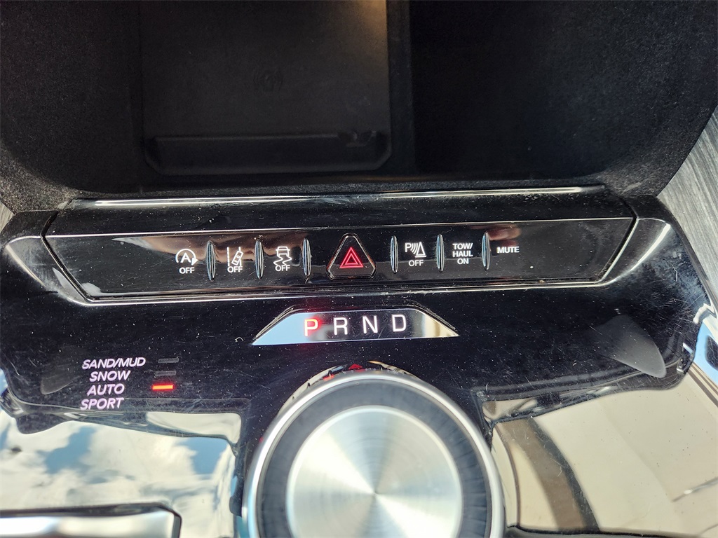 2022 Jeep Wagoneer Series II White at Bayshore Chrysler Jeep Dodge Ram