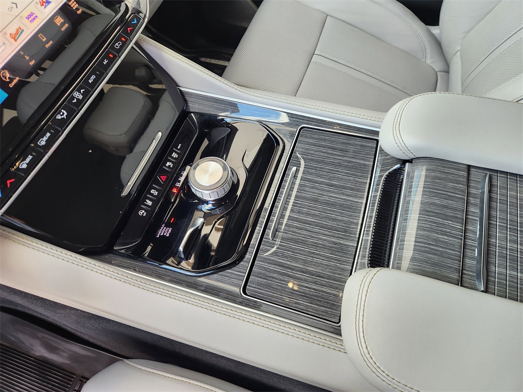 2022 Jeep Wagoneer Series II White at Bayshore Chrysler Jeep Dodge Ram