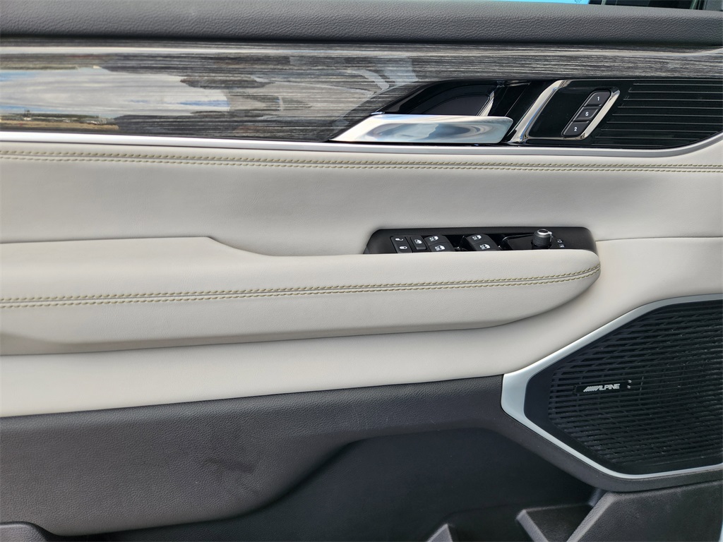 2022 Jeep Wagoneer Series II White at Bayshore Chrysler Jeep Dodge Ram