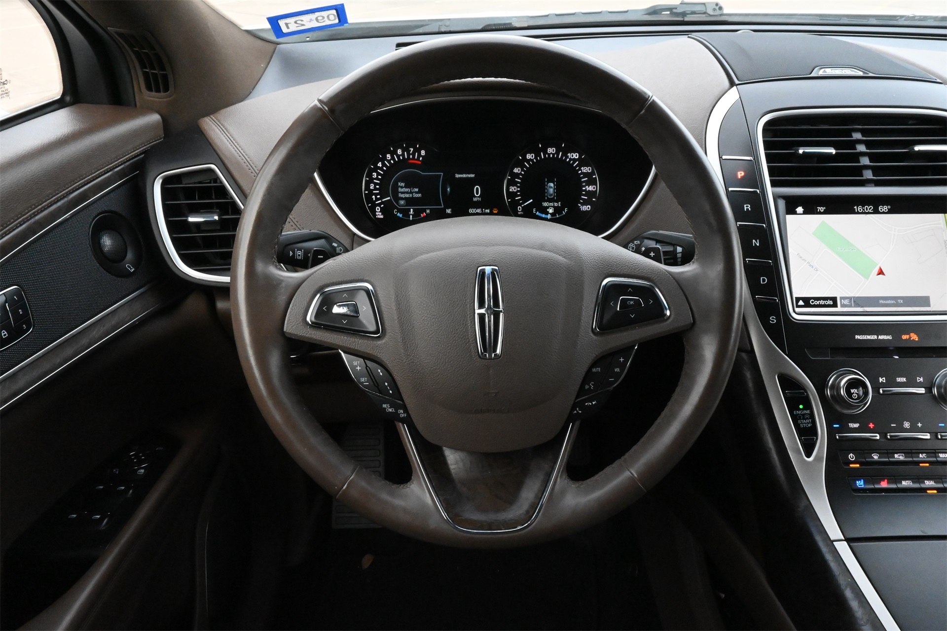 2017 Lincoln MKX Reserve White at Parkway Family Mazda