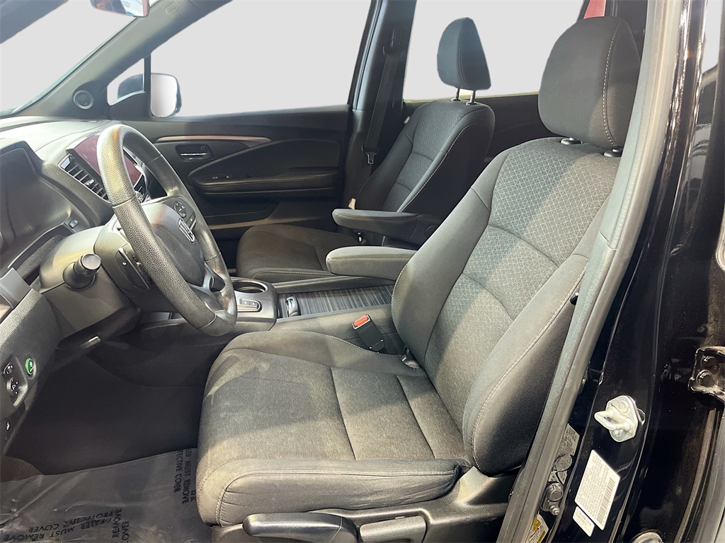 2021 Honda Passport Sport Black at AutoSavvy Houston Southwest