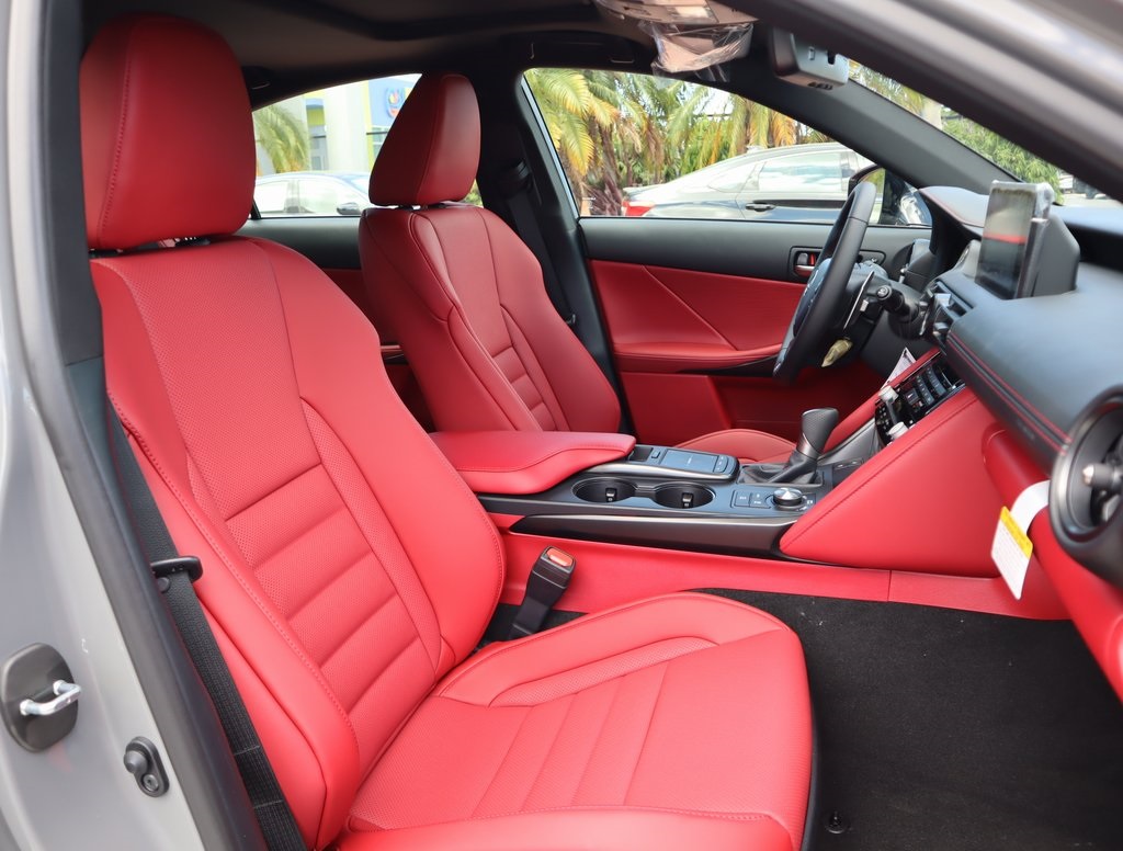 Thumbnail: 2025 Lexus IS - 15