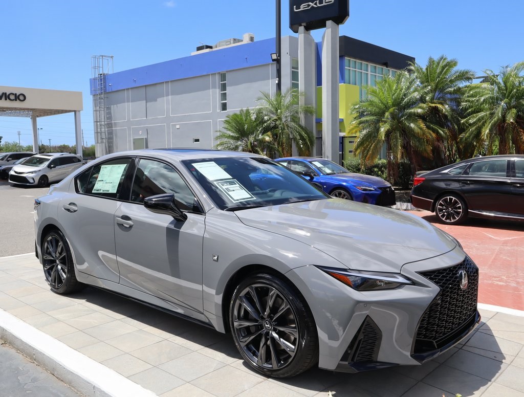 Thumbnail: 2025 Lexus IS - 3