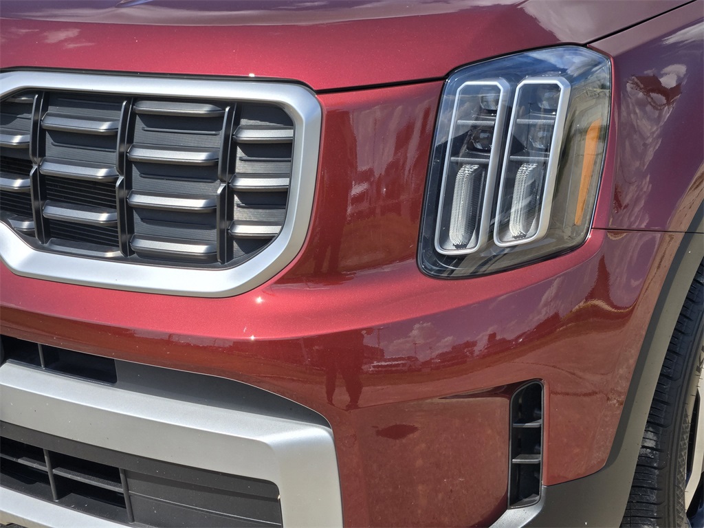 2024 Kia Telluride S - 8