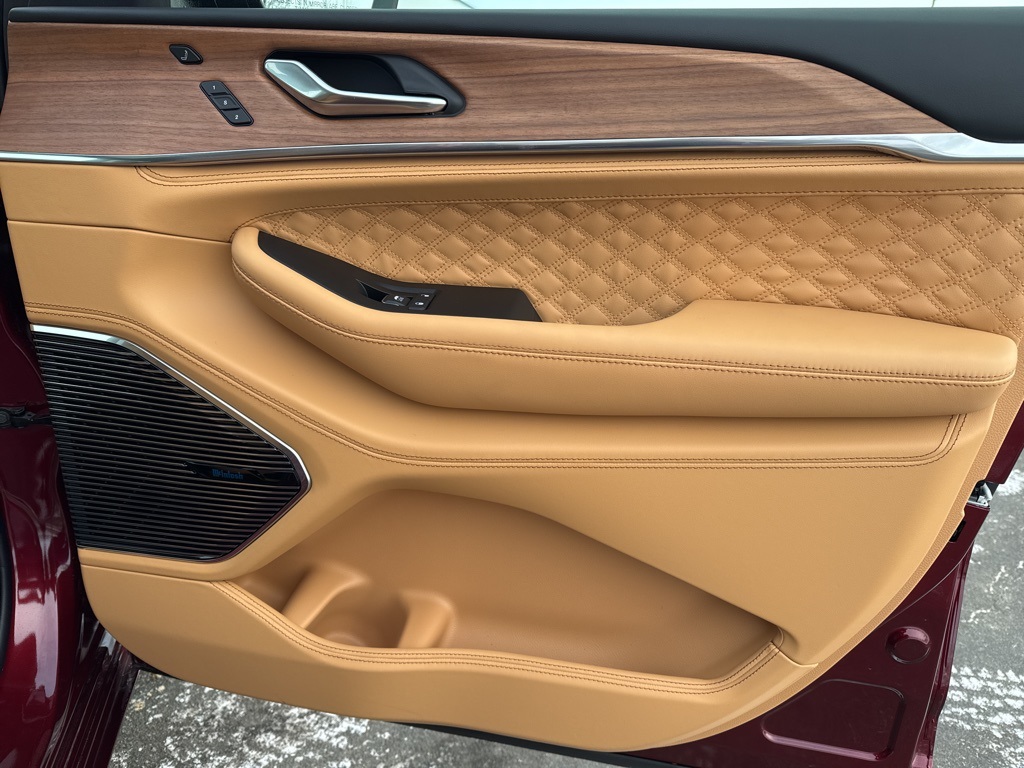 2025 Jeep Grand Cherokee L