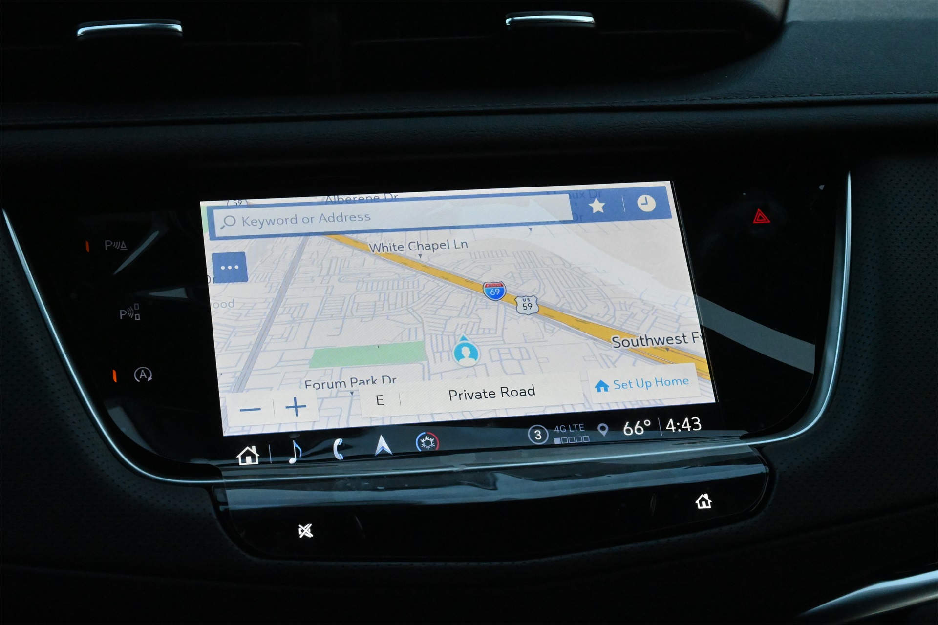 2025 Cadillac XT5 Premium Luxury White at Bayway Cadillac of The Woodlands