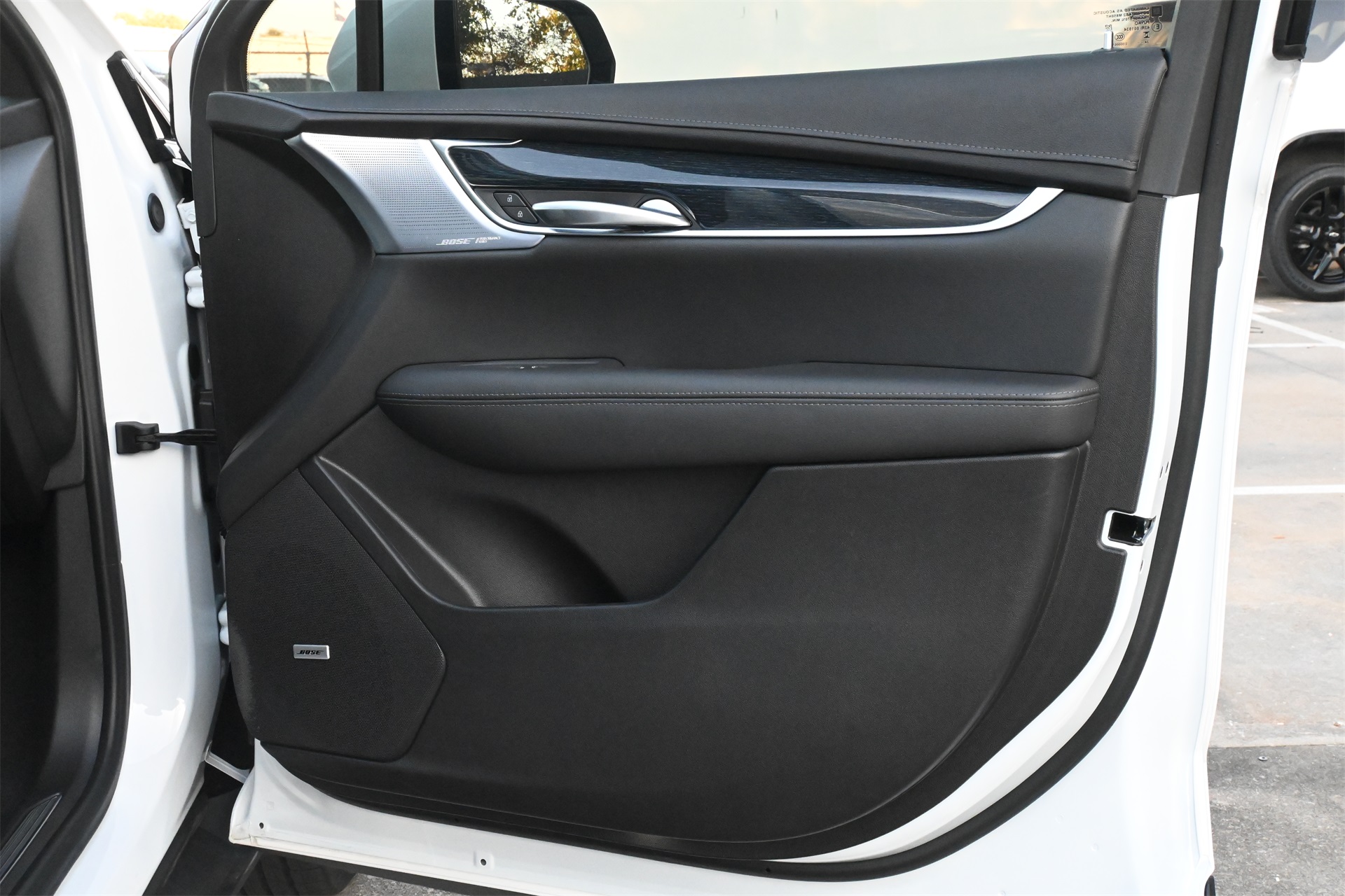 2025 Cadillac XT5 Premium Luxury White at Bayway Cadillac of The Woodlands