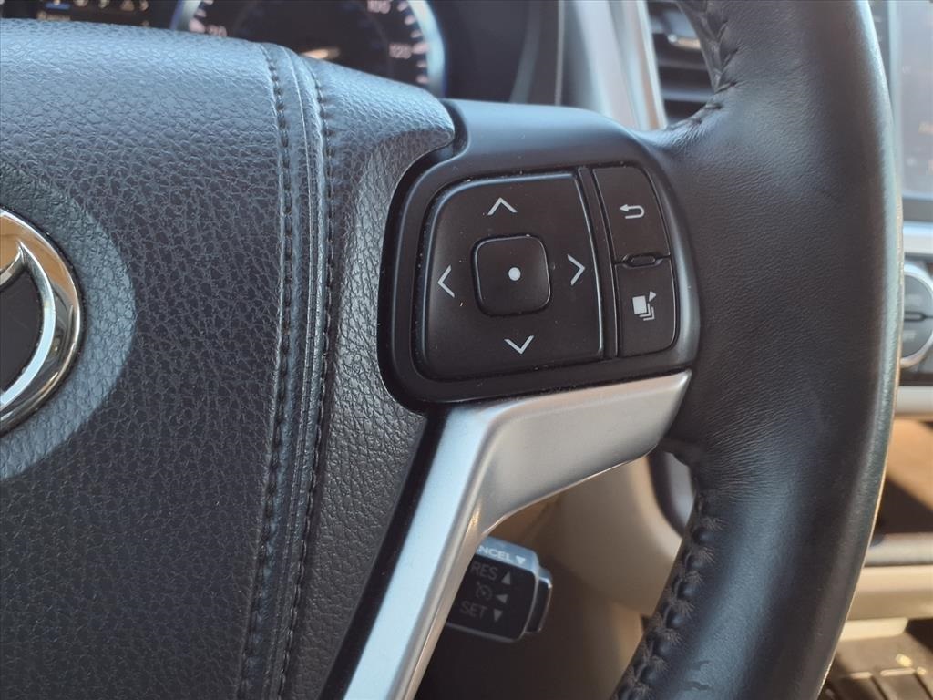 2015 Toyota Highlander Limited  at Community Toyota